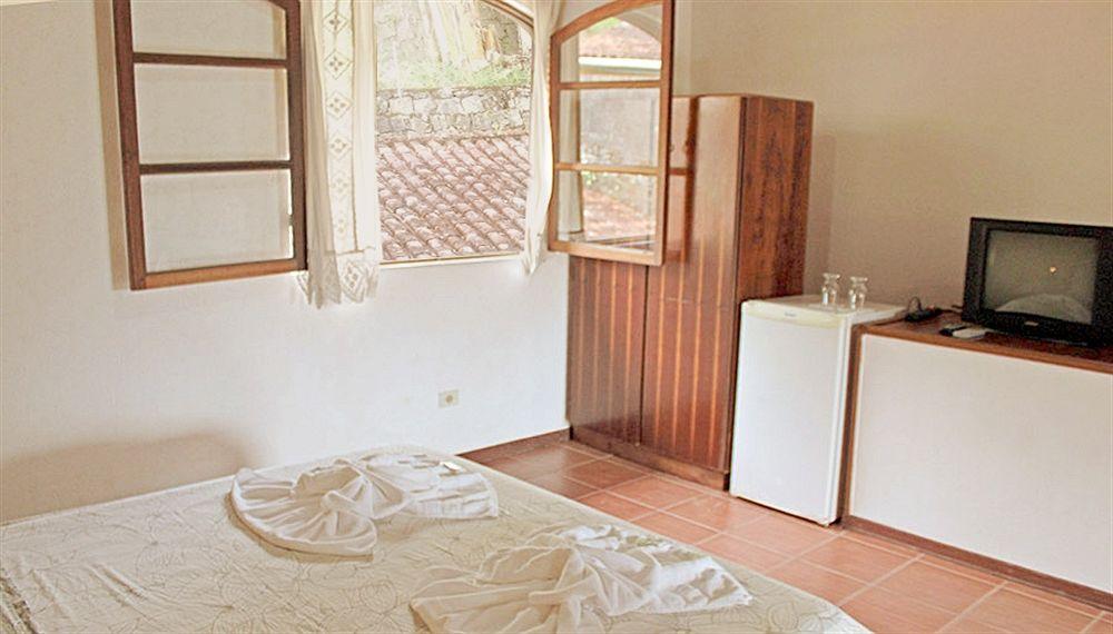 Pousada Aporan Ilhabela Exterior foto